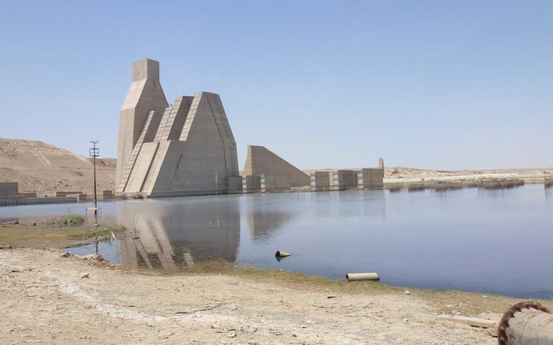 Badoush Dam , Tigris Irak